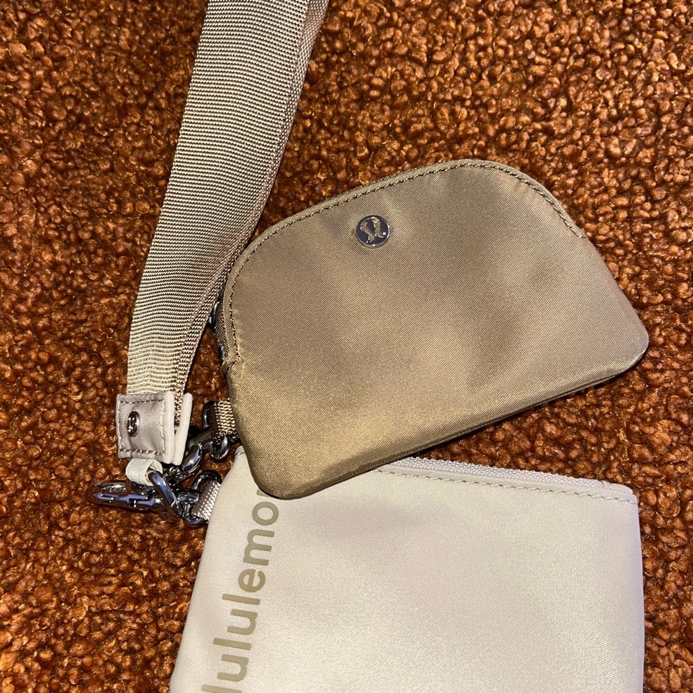 lululemon athletica Beige and Off-White Clutch Set
